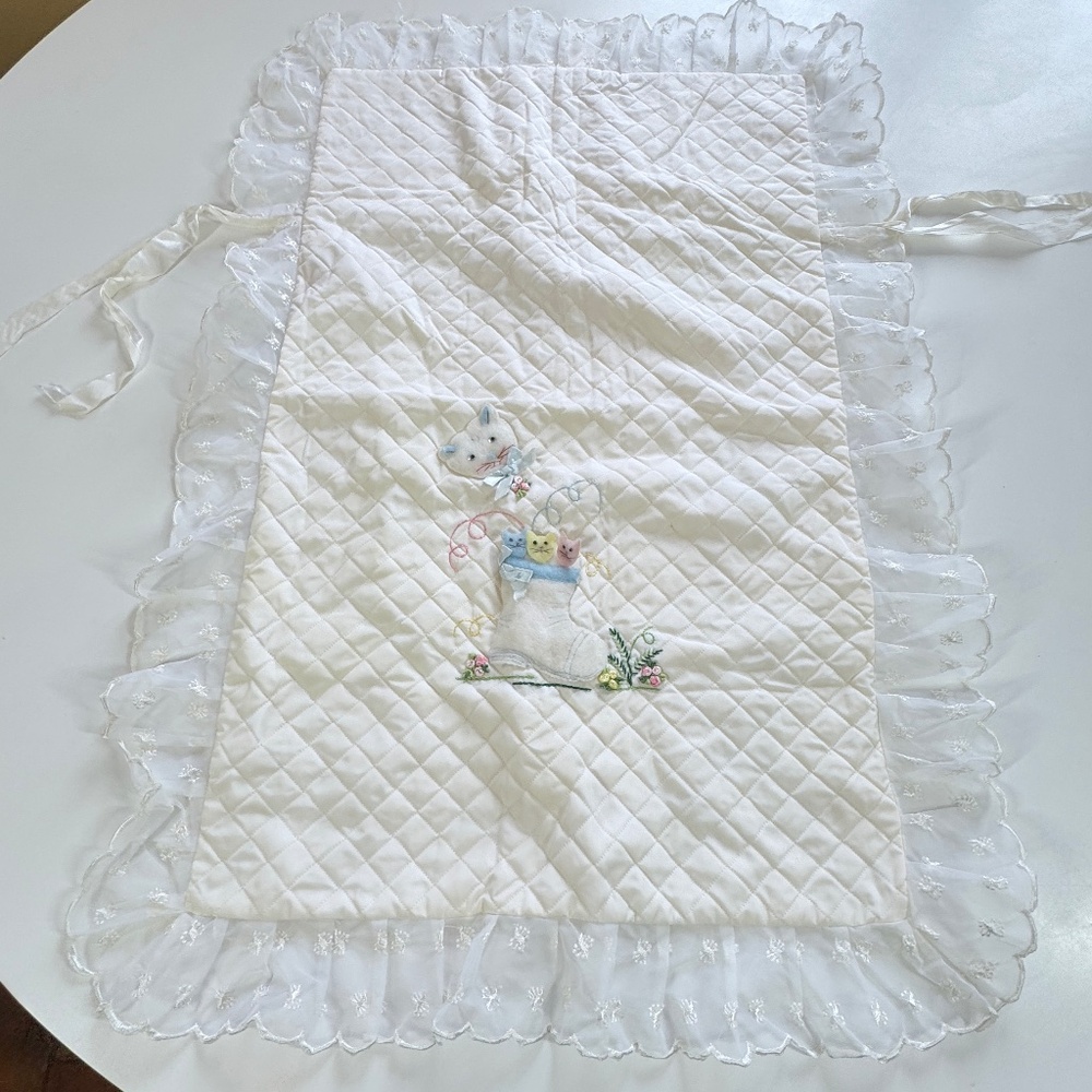 Vintage Mid Century Stroller baby blanket, felted cats appliqués